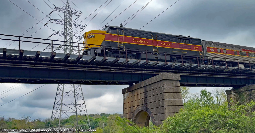 CVSR 6777 now departs.